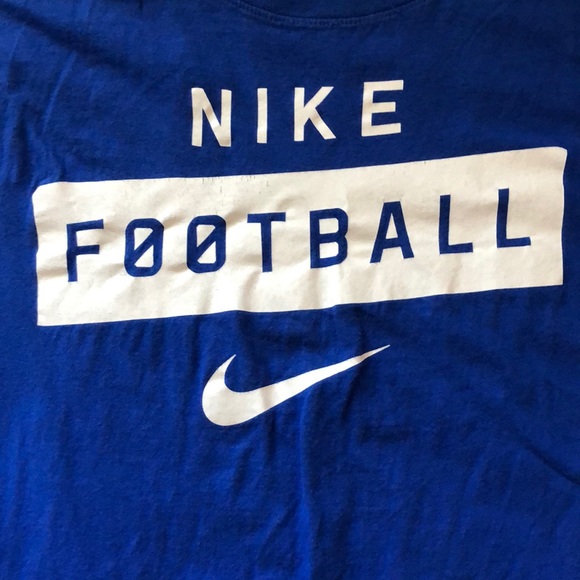 Men’s Blue Nike tee - Picture 2 of 4